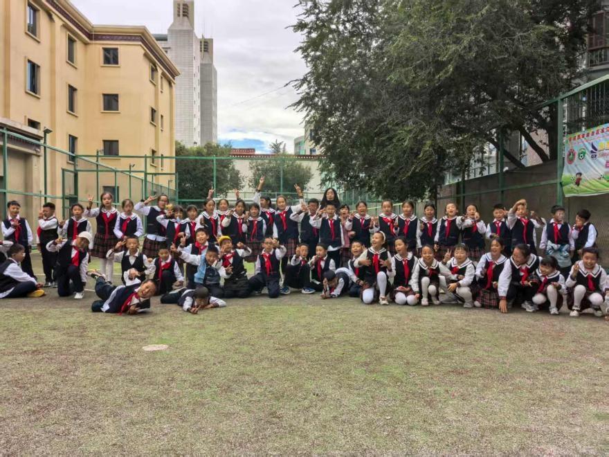 982.jpg
